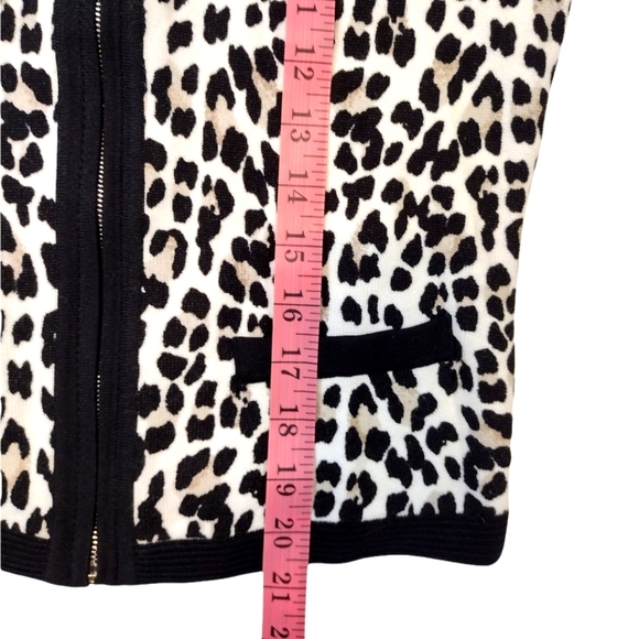 WHITE HOUSE BLACK MARKET Cheetah Zipper Sweater Cardigan 3/4 Sleeve SIZEXS - Picture 4 of 7
